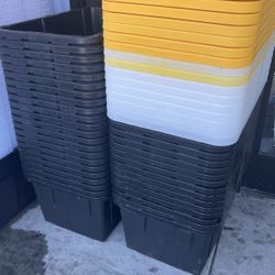 Storage Totes 27 Gallons 10$each