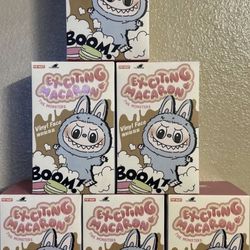 Labubu exciting macaron