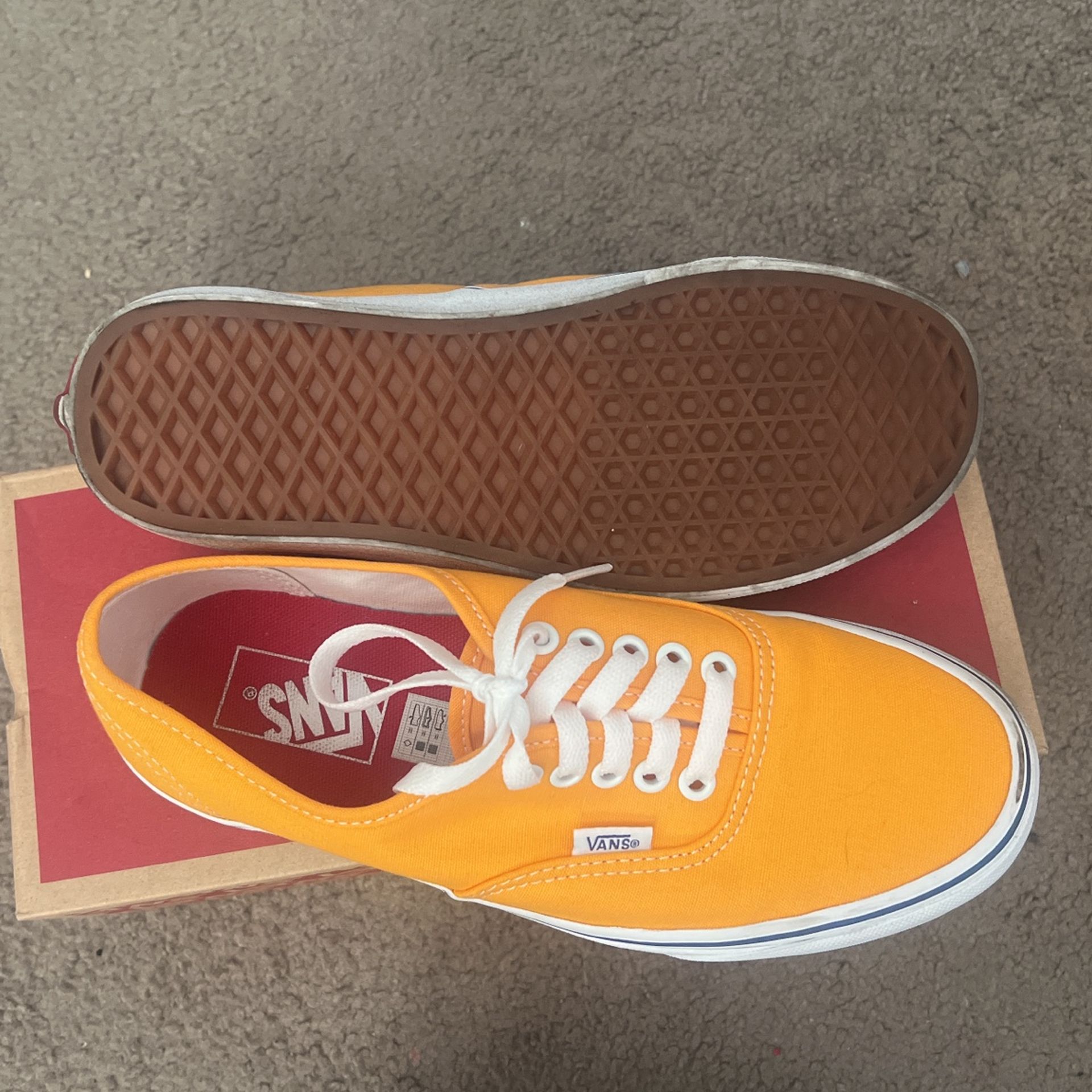 Vans Worn Once Women’s 8.0/ Mens6.5