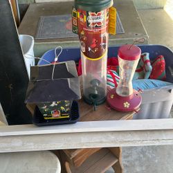 Bird Feeders Lot