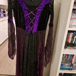 Halloween Costume 🎃 