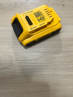 NEW Genuine DEWALT DCB203 20V MAX 2.0Ah Lithium-Ion Battery Pack