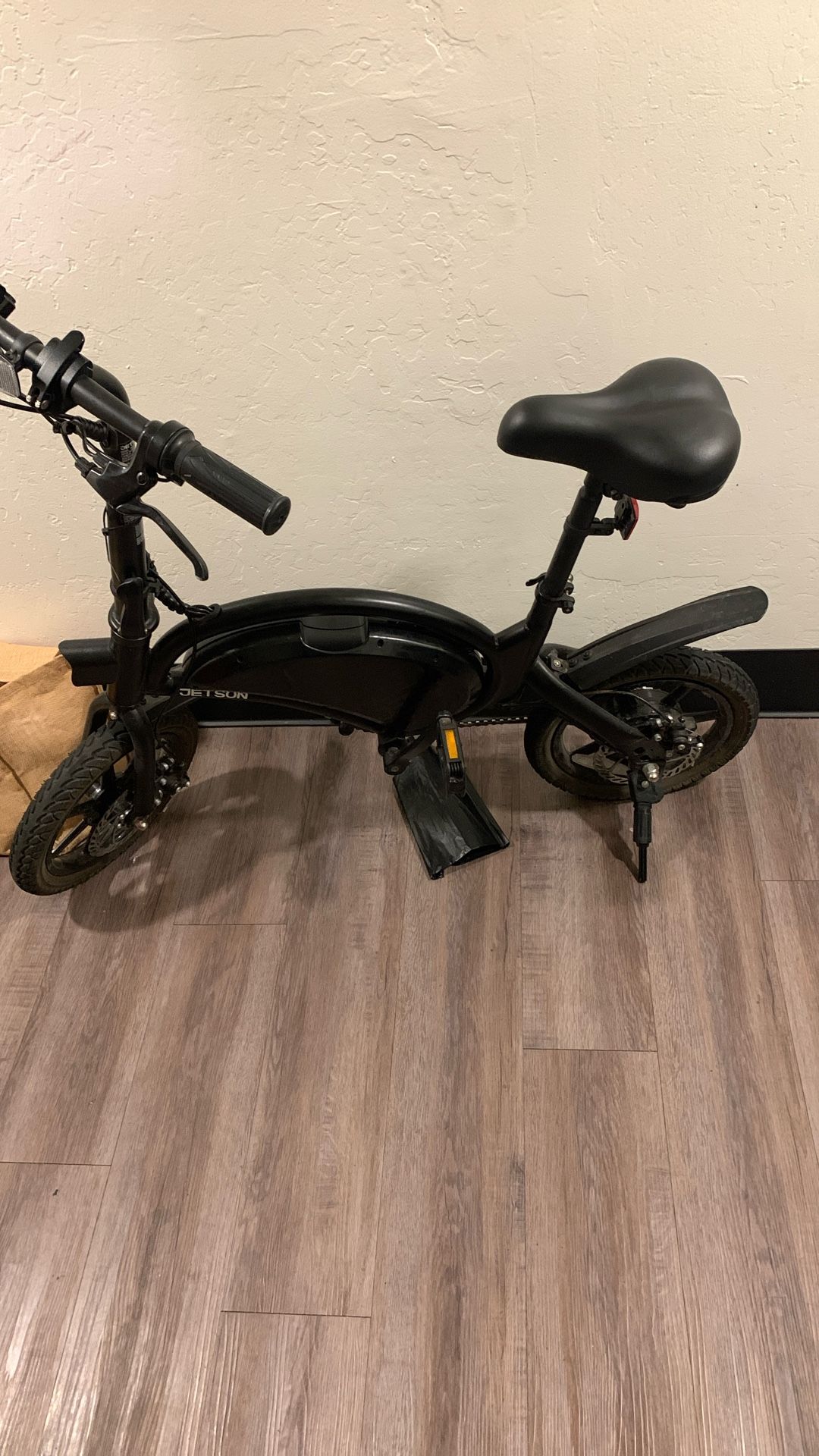 New Electric Jetson E Bike