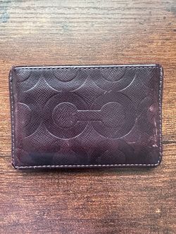 💳 Vintage (late 2010’s) Coach Embossed Signature Crossgrain Leather Slim Card