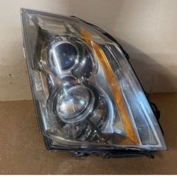 2008 - 2014 Cadillac CTS Headlight Halogen RH RIGHT SIDE 
