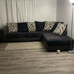  Blue  Sectional Sofa Excellent Condition 