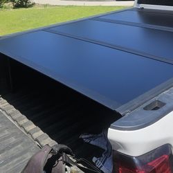 Bed Cover For Gmc Or Chevy 2500 HD 