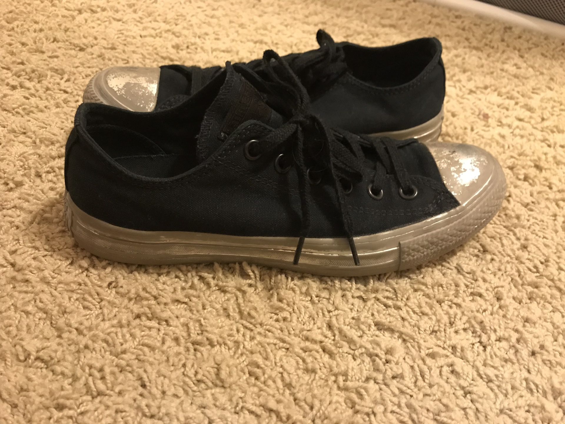 Black Converse with silver rubber