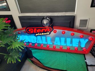 Stern pinball sign