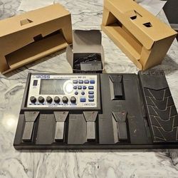 Boss ME-33 Effects Pedal