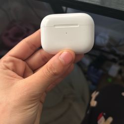 Airpods Pro (Willing to negotiate) 