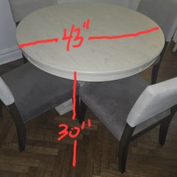 Solid Wood Dining Tables X 4 Chairs