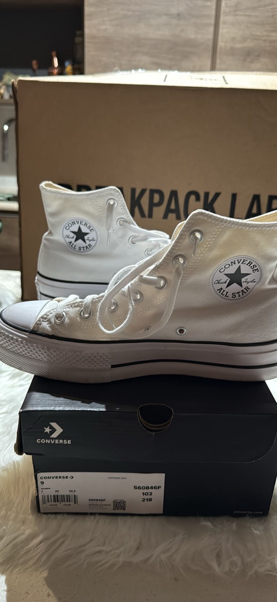 Brand New Converse Size 9 Women