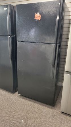 Ge electric black refrigerator 2doors Work perfectly including warranty delivery available