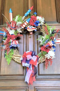 **NEW Retro Americana Wreath**