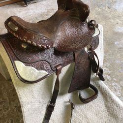 Hereford Brand Tex-Tan of Yoakum Saddle