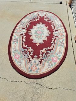 VINTAGE RUG.