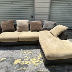 Leather Sectional Couch (Delivery Available!)