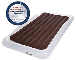 Inflatable twin size portable bed