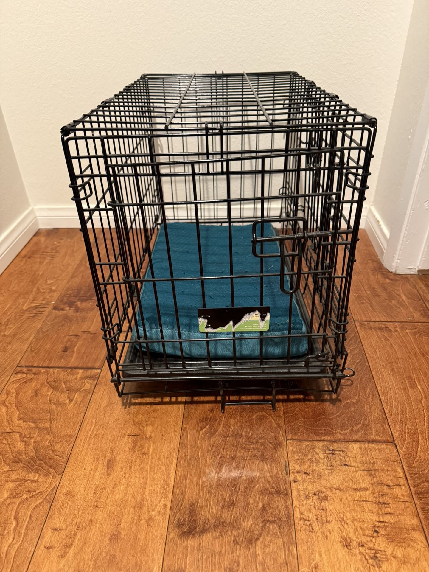 Dog Kennel - SMALL