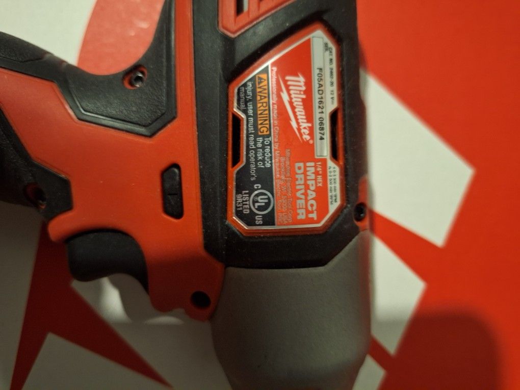 1/4 Impact Driver