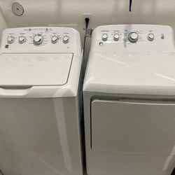 GE Washer And Dryer Like New