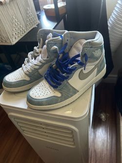 Hyper royals 1s