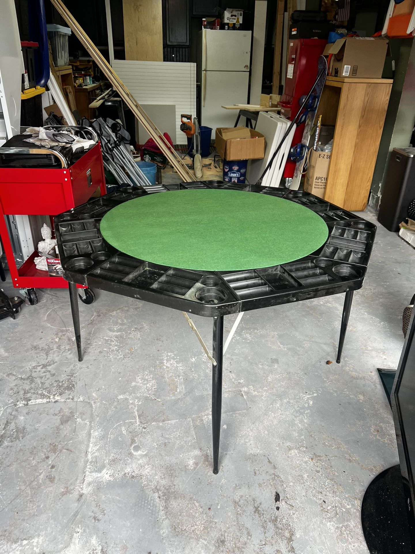 Poker Table