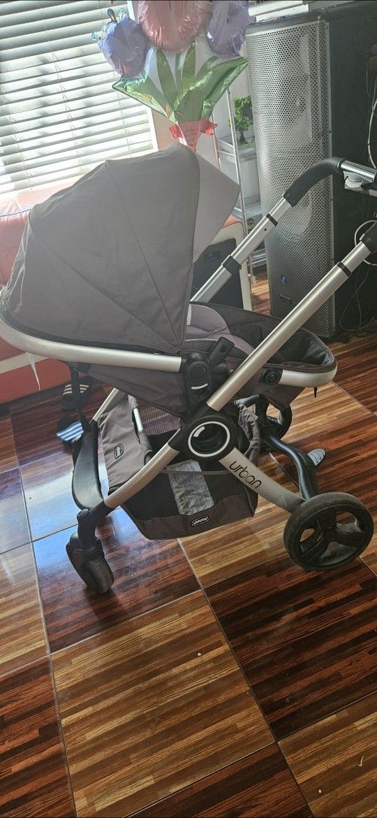 Chicco Urban Stroller And Bassinet