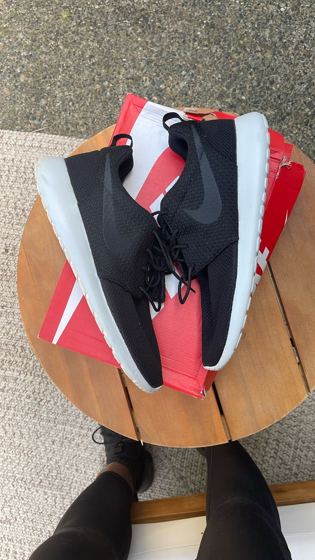 Nike Roshe Size 13