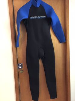 Body glove Wetsuit 3mm Size small 125-145lbs