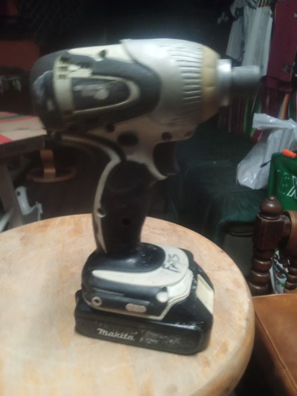 Makita BTD142 Impact Driver
