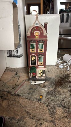 Christmas In The City Series “Beekman house “