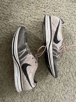 Nike Flyknit Trainer size 9.5