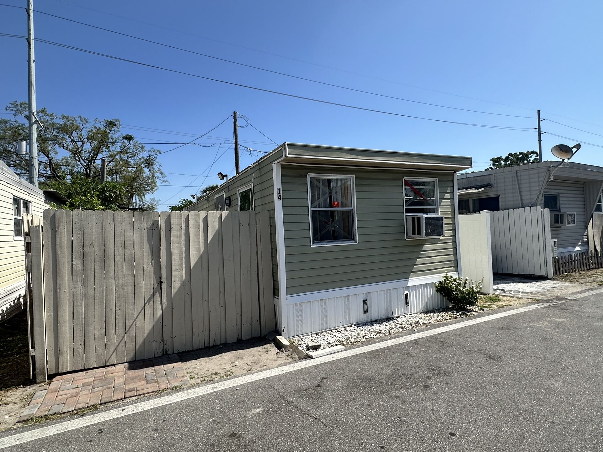 Mobile Home For Sale!