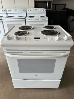 GE Electric Stove 30”(1 month warranty)