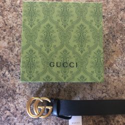 Gucci Belt NWT 105 Black leather Authentic 