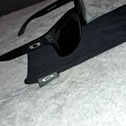 Oakley Holbrook Sunglasses 