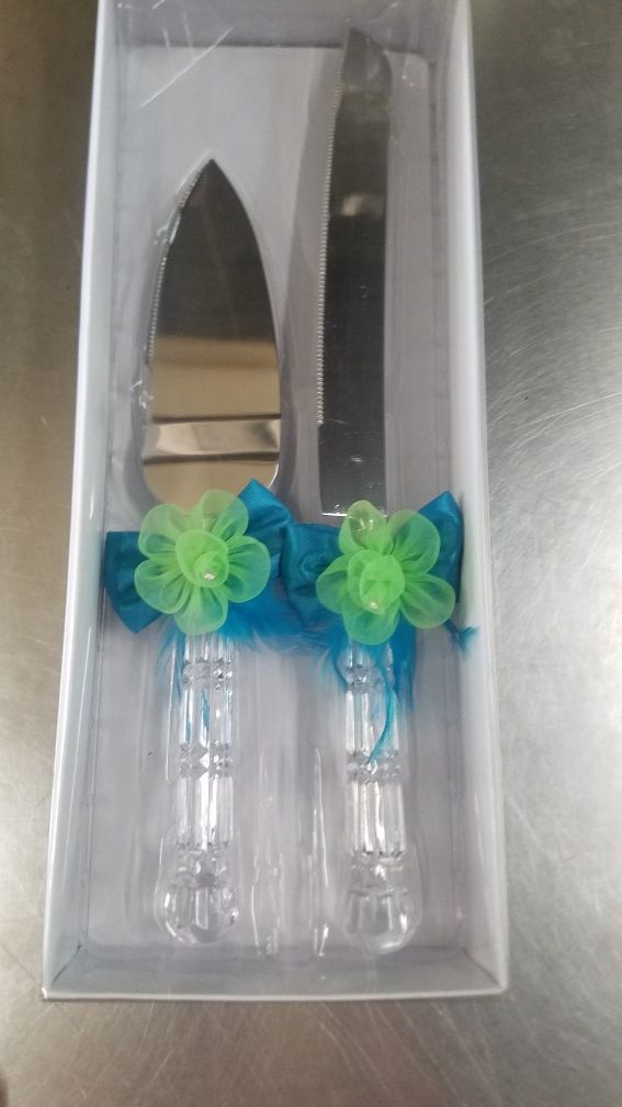 Blue green cake server set