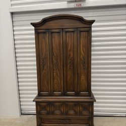 Armoire Wardrobe/ Dresser
