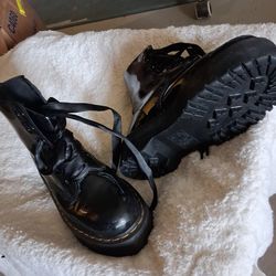 Dr martens new never worn with bouncing soles air wair size 7