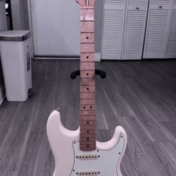 Fender Stratocaster 