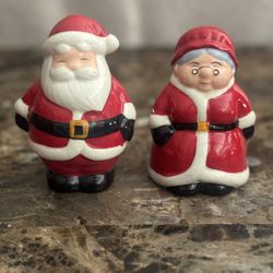 Santa Claus and Mrs. Claus Salt & Pepper Shakers
