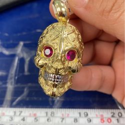 10k Sugar Skull Charm