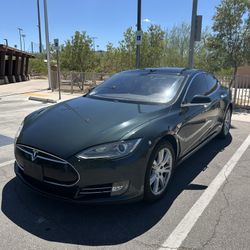 2013 Tesla Model S