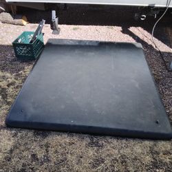 Undercover Truck Bed Topper For 2000 Toyota Tundra 