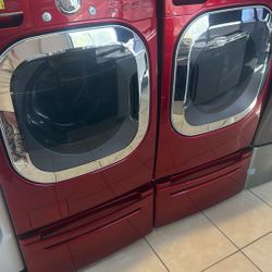 LG Front load Washer / Gas Dryer
