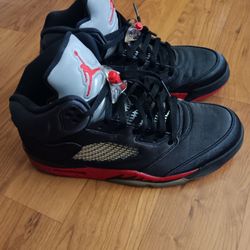 JORDAN'S Size 10.5 $100