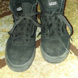 Black Old Skool VANS size 4 Big Kids Shoes Tennis High Tops