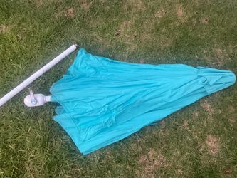 PATIO UMBRELLA